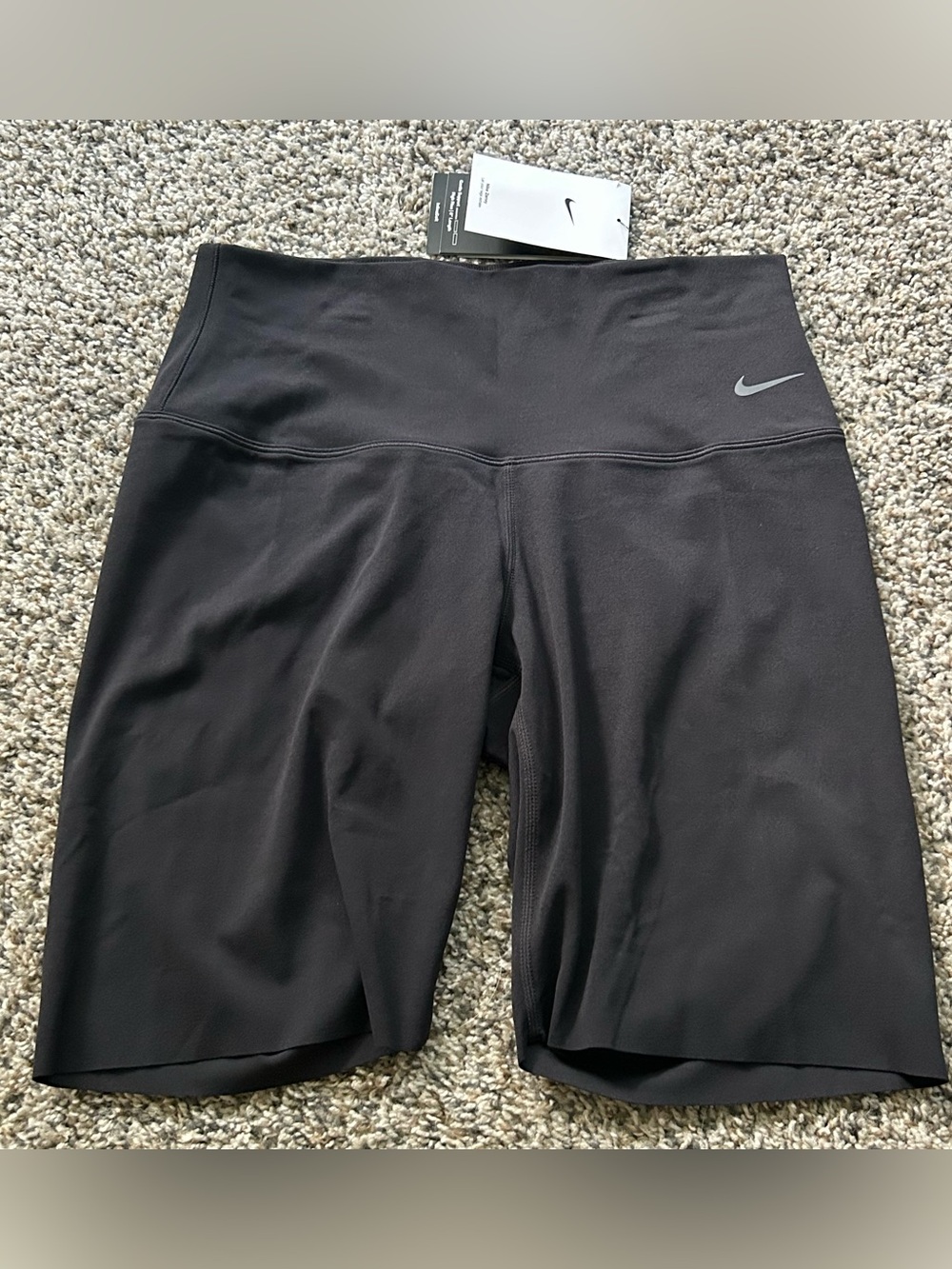Nike Zenvy 8” Bike Shorts Gentle Support Women's Size Medium Black DQ6003-010
